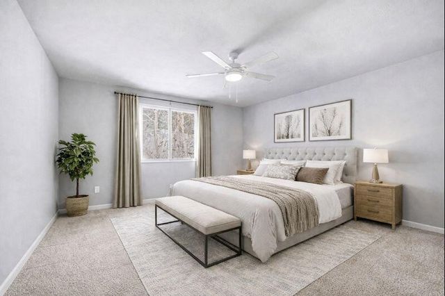 553 N Cygnet Lake Drive, Benton Harbor, MI 49022