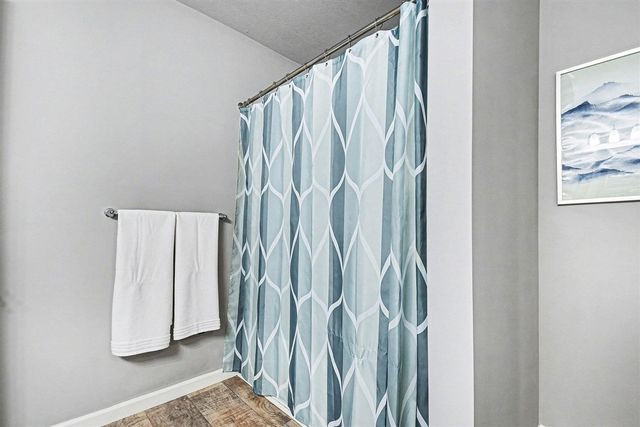 553 N Cygnet Lake Drive, Benton Harbor, MI 49022