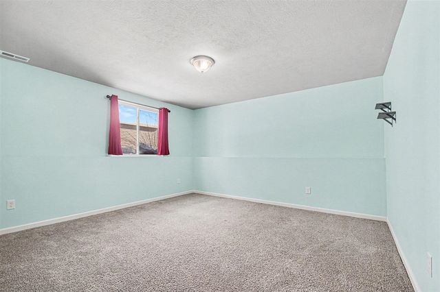 553 N Cygnet Lake Drive, Benton Harbor, MI 49022