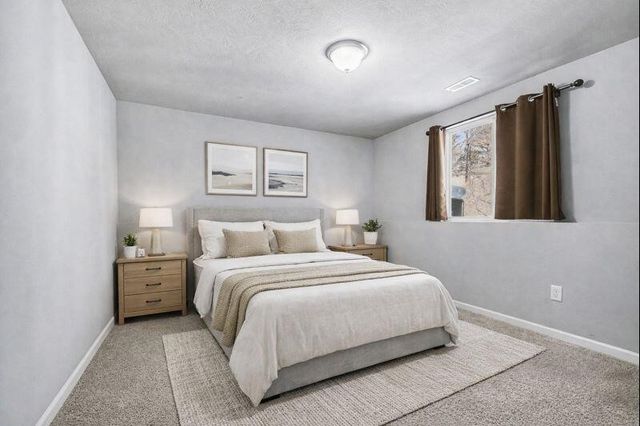 553 N Cygnet Lake Drive, Benton Harbor, MI 49022