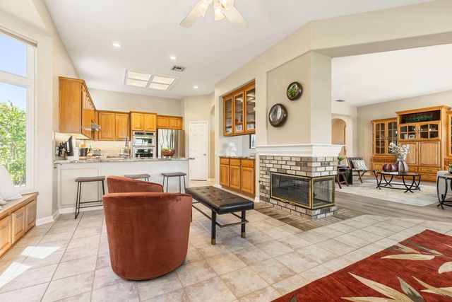 7108 Secret Garden Loop, Roseville, CA 95747