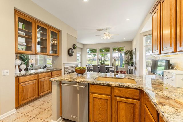 7108 Secret Garden Loop, Roseville, CA 95747