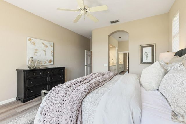 7108 Secret Garden Loop, Roseville, CA 95747