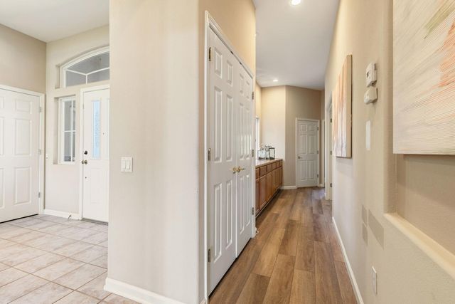 7108 Secret Garden Loop, Roseville, CA 95747