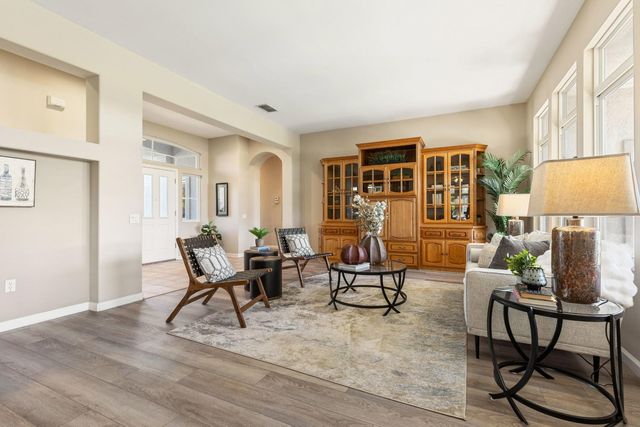 7108 Secret Garden Loop, Roseville, CA 95747