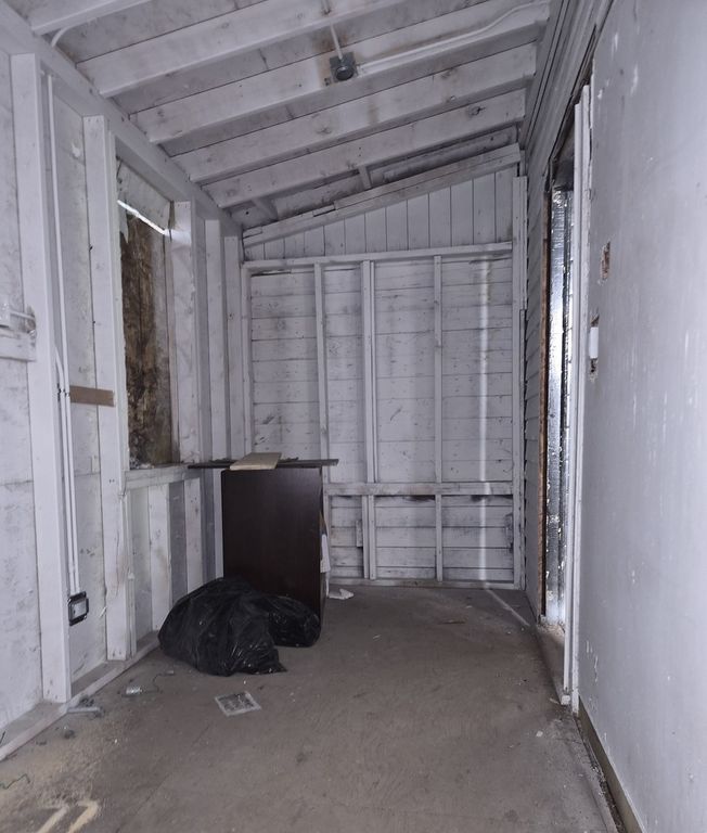 5247 S May Street, Chicago, IL 60609 — photo 4