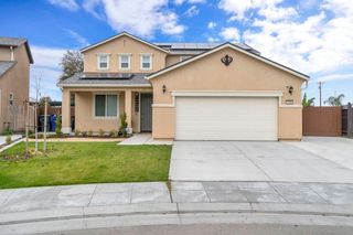2481 N Pearwood Avenue, Fresno, CA 93727