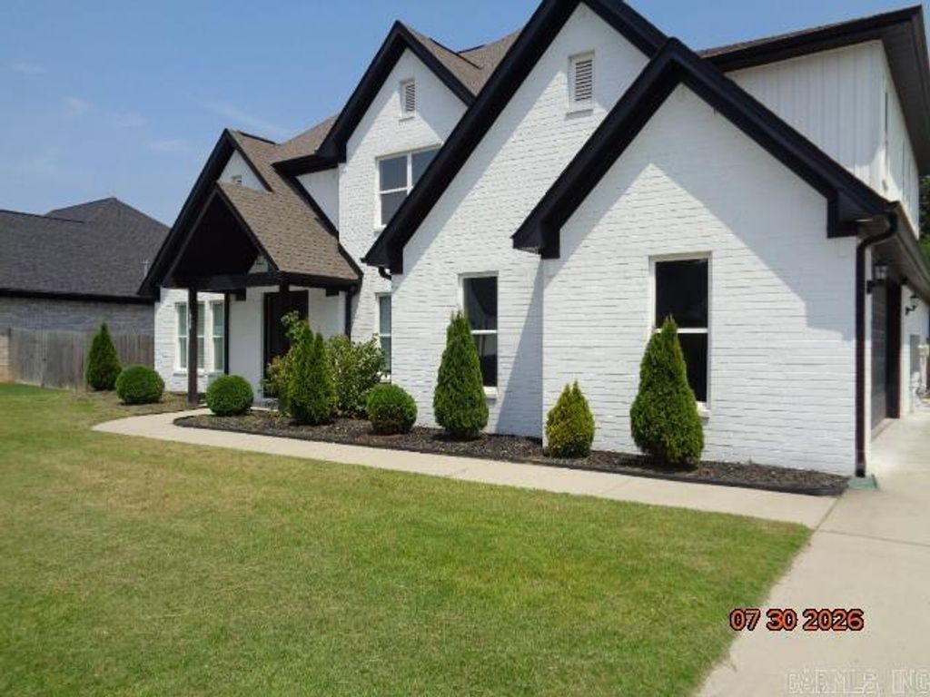 2928 Creekside Drive, Alexander, AR 72002