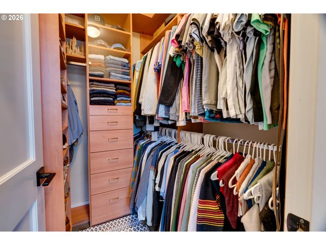 752 Nw 12TH Ave, Portland, OR 97209