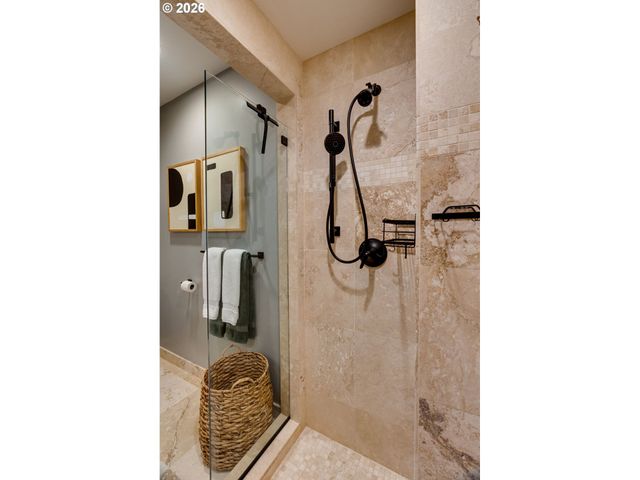 752 Nw 12TH Ave, Portland, OR 97209