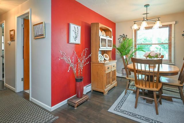 1738 DEBRA LANE, Green Bay, WI 54302