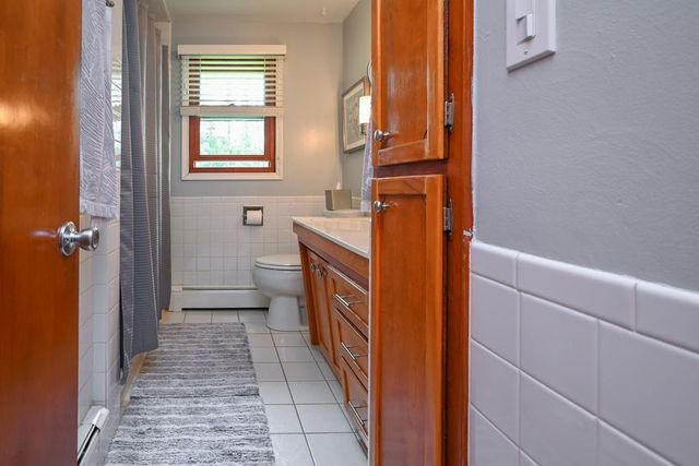 1738 DEBRA LANE, Green Bay, WI 54302