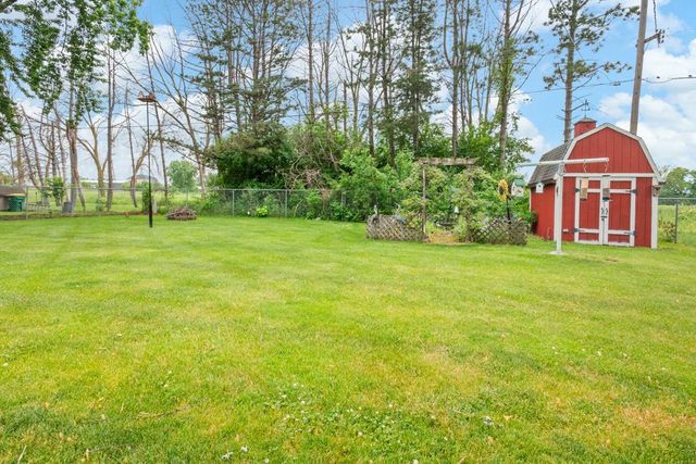 1738 DEBRA LANE, Green Bay, WI 54302