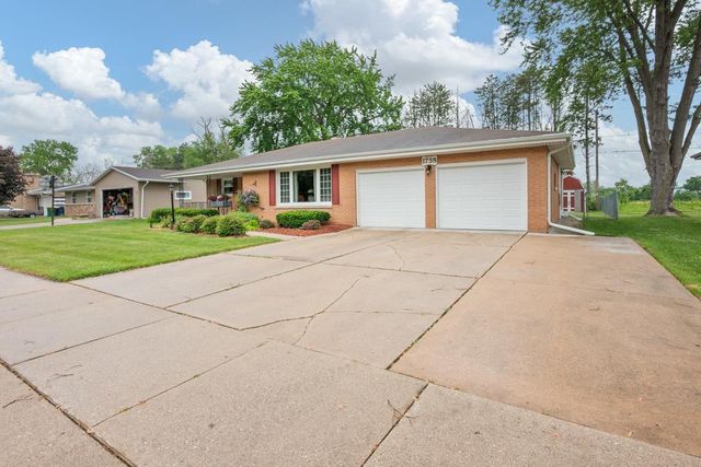 1738 DEBRA LANE, Green Bay, WI 54302