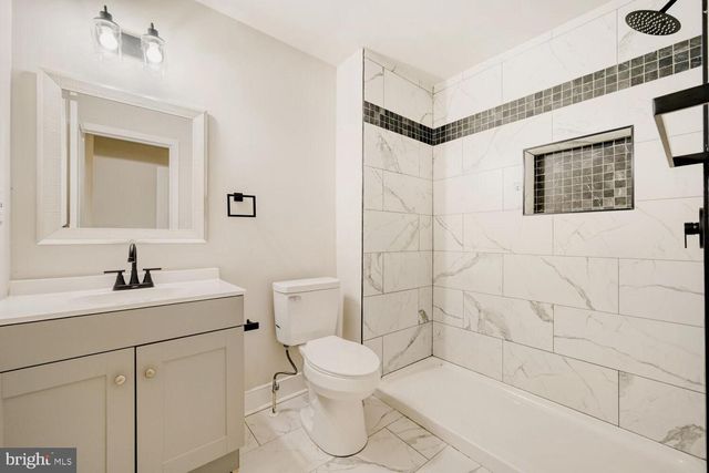 2764 THE ALAMEDA, Baltimore, MD 21218