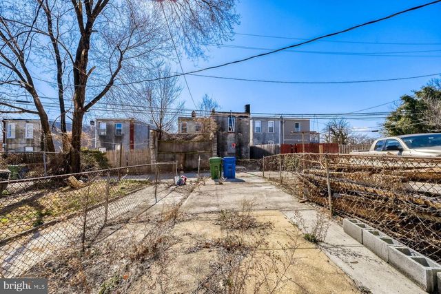 2764 THE ALAMEDA, Baltimore, MD 21218