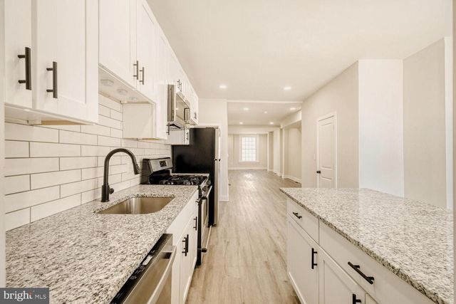 2764 THE ALAMEDA, Baltimore, MD 21218