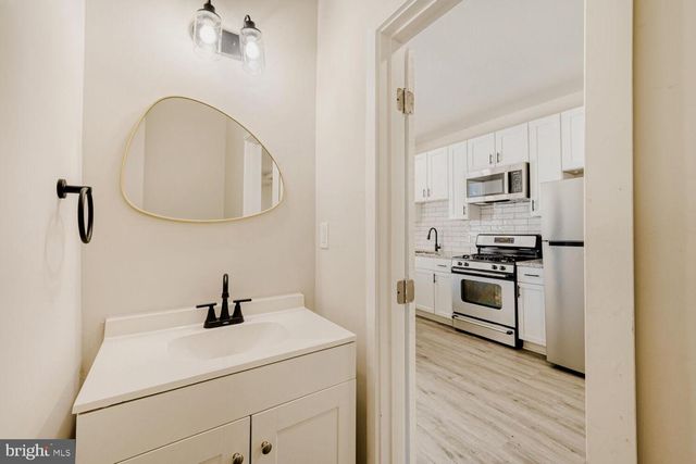 2764 THE ALAMEDA, Baltimore, MD 21218