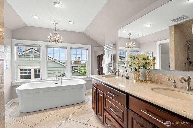 114 Queen Anne Drive, Seattle, WA 98109