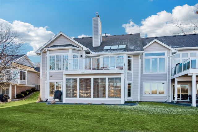 13619 Bay Hill Drive, Clive, IA 50325