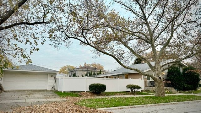 7020 wright Terrace, Niles, IL 60714