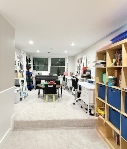 7020 wright Terrace, Niles, IL 60714