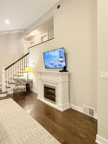 7020 wright Terrace, Niles, IL 60714