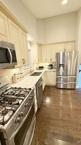 7020 wright Terrace, Niles, IL 60714