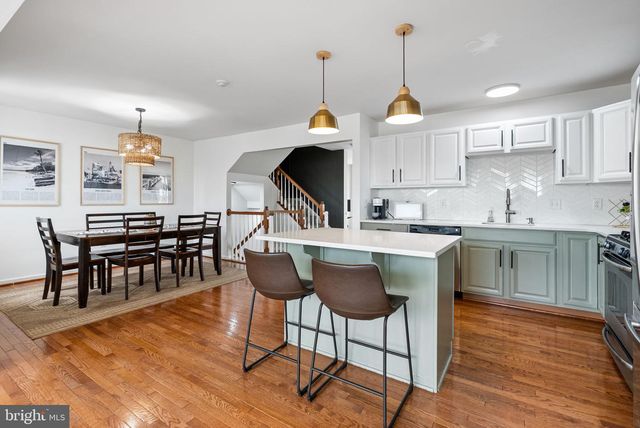 256 S SAVANNA DR, Pottstown, PA 19465