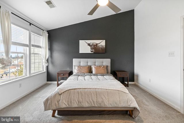 256 S SAVANNA DR, Pottstown, PA 19465