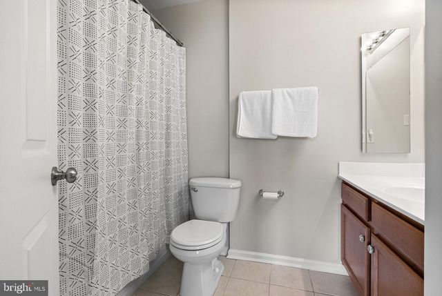 256 S SAVANNA DR, Pottstown, PA 19465