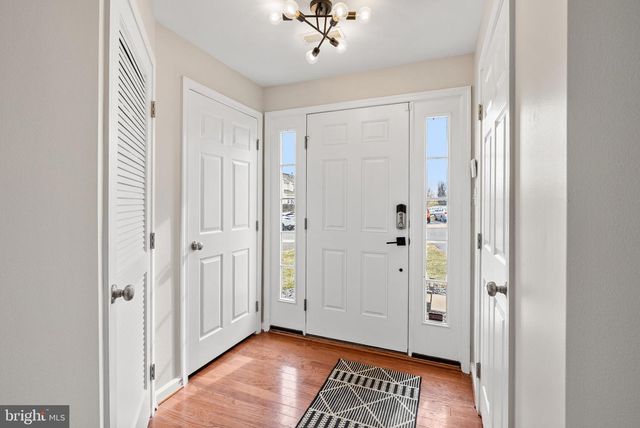 256 S SAVANNA DR, Pottstown, PA 19465