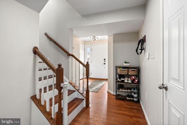 256 S SAVANNA DR, Pottstown, PA 19465