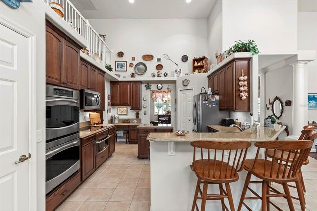 19624 SPRING OAK DRIVE, Eustis, FL 32736