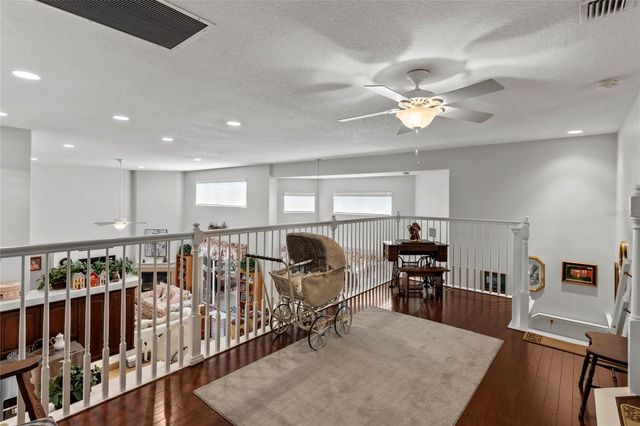 19624 SPRING OAK DRIVE, Eustis, FL 32736