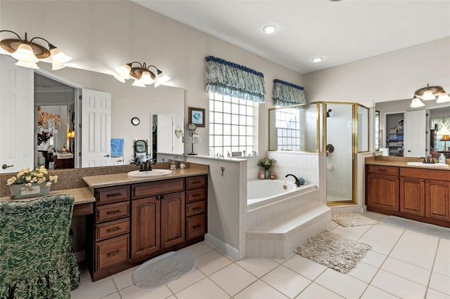 19624 SPRING OAK DRIVE, Eustis, FL 32736