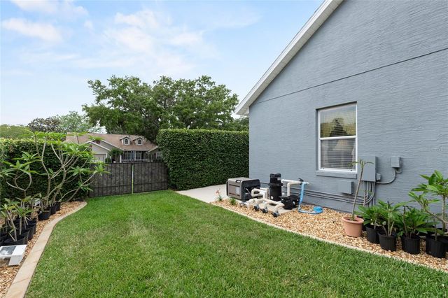 19624 SPRING OAK DRIVE, Eustis, FL 32736