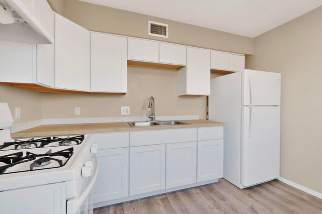 1276 Washington Avenue, Grants, NM 87020