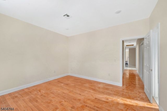 39 Ellis Ave, Irvington Twp., NJ 07111