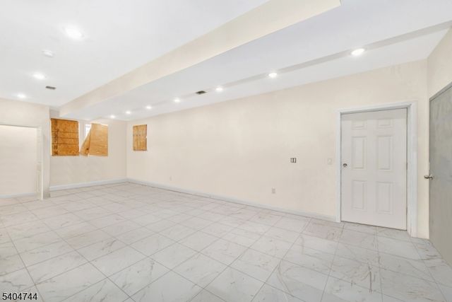 39 Ellis Ave, Irvington Twp., NJ 07111