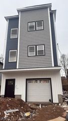 39 Ellis Ave, Irvington Twp., NJ 07111