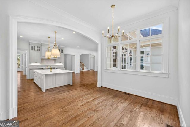 2147 Cooper Lake Road SE, Smyrna, GA 30080