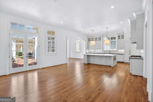 2147 Cooper Lake Road SE, Smyrna, GA 30080