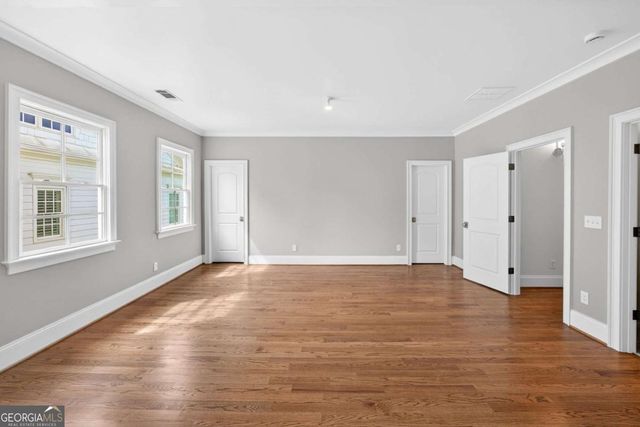 2147 Cooper Lake Road SE, Smyrna, GA 30080