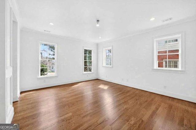 2147 Cooper Lake Road SE, Smyrna, GA 30080