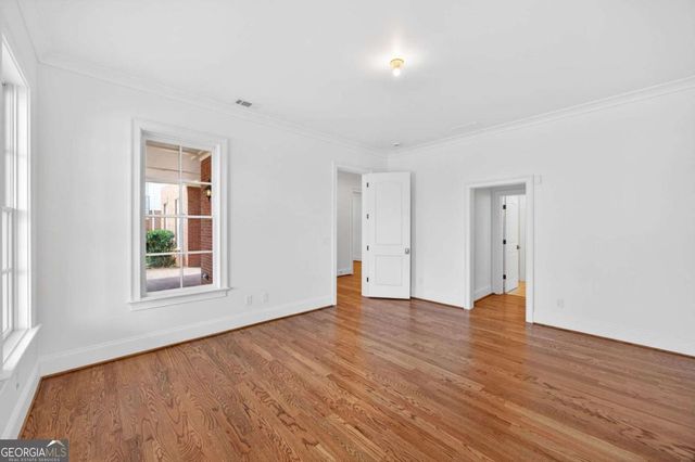 2147 Cooper Lake Road SE, Smyrna, GA 30080