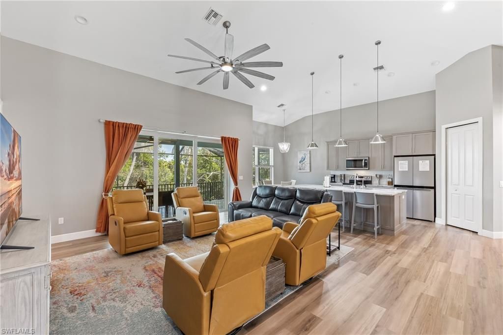5809 Lauder ST, FORT MYERS BEACH, FL 33931 — photo 4
