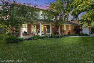 32341 Woody, Fraser, MI 48026