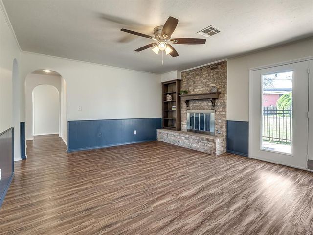 222 Shadybrook Place, Midwest City, OK 73110