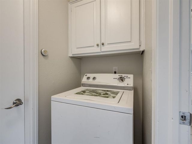 222 Shadybrook Place, Midwest City, OK 73110